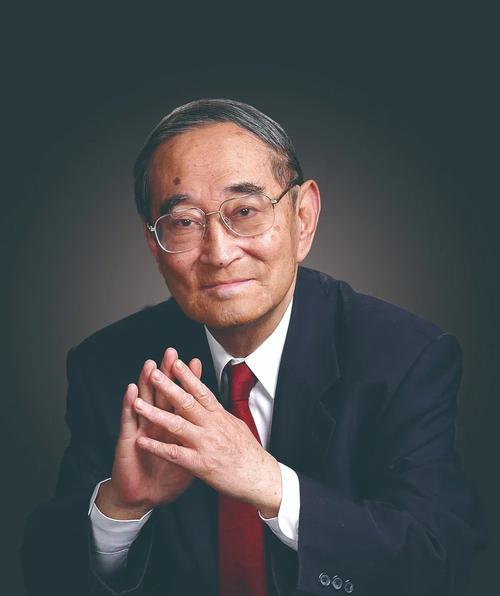 厉以宁-著名经济学家，中国经济学界泰斗